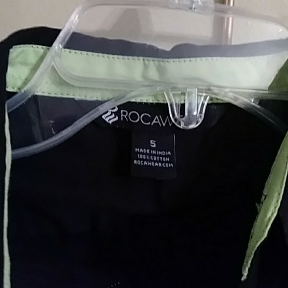 Roca Wear youth shirt - Picture 4 of 4